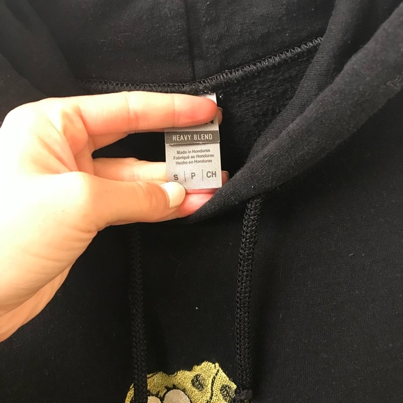 Spongebob Ripped Pants Embroidered Hoodie - Picture 12 of 12